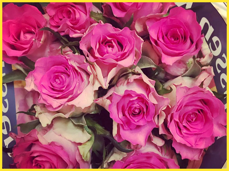 Blumenstrauß von rosa Rosen